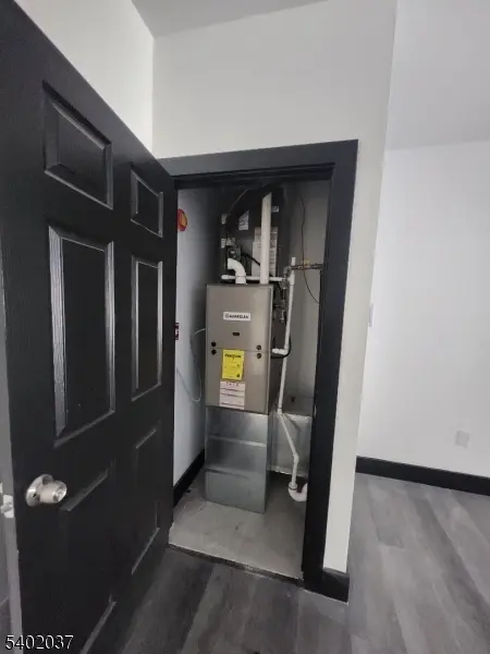 76 Paine Ave, Irvington Twp., NJ 07111