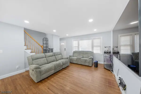 1066-1068 W Chestnut St, Union Twp., NJ 07083