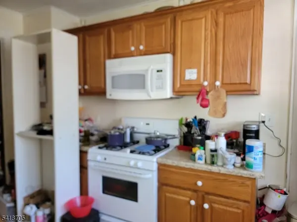 4 Denman Pl, Summit City, NJ 07901