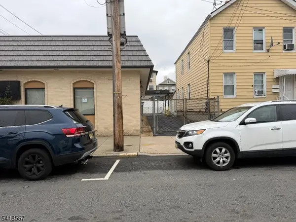 349 John St, East Newark Boro, NJ 07029