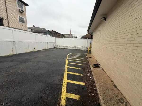 349 John St, East Newark Boro, NJ 07029