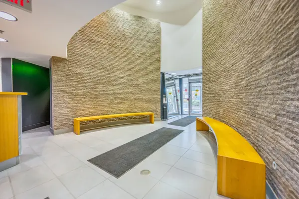 1 Shaw ST #421, Toronto C01, ON M6K 0A1