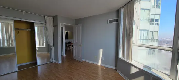 88 Corporate DR #1901, Toronto E09, ON M1H 3G5