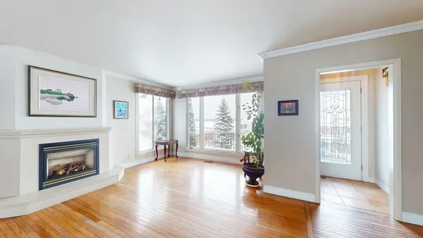 40 Jessie ST, Brockville, ON K6V 3M8