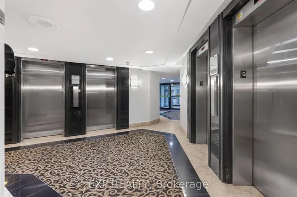 1081 Ambleside DR #1603, Woodroffe, ON K2B 8C8