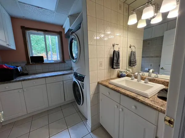 1021 South Kash Lake LN, Frontenac, ON K0H 1B0