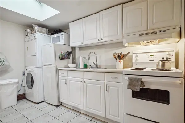 27 George ST, St. Catharines, ON L2R 5N3