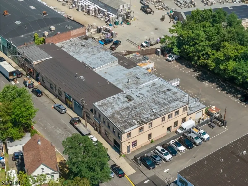 174 Getty Ave, Clifton City, NJ 07011