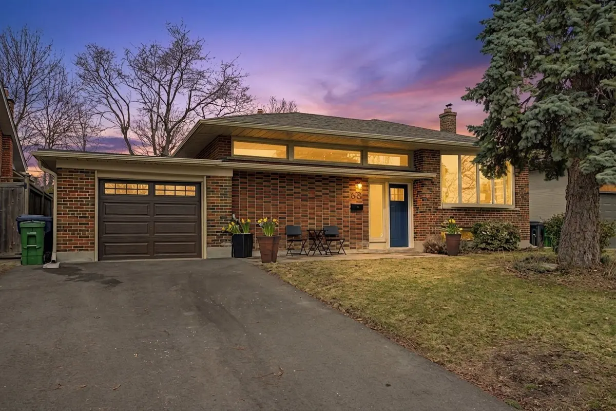 60 Lionel Heights CRES, Toronto C13, ON M3A 1M1