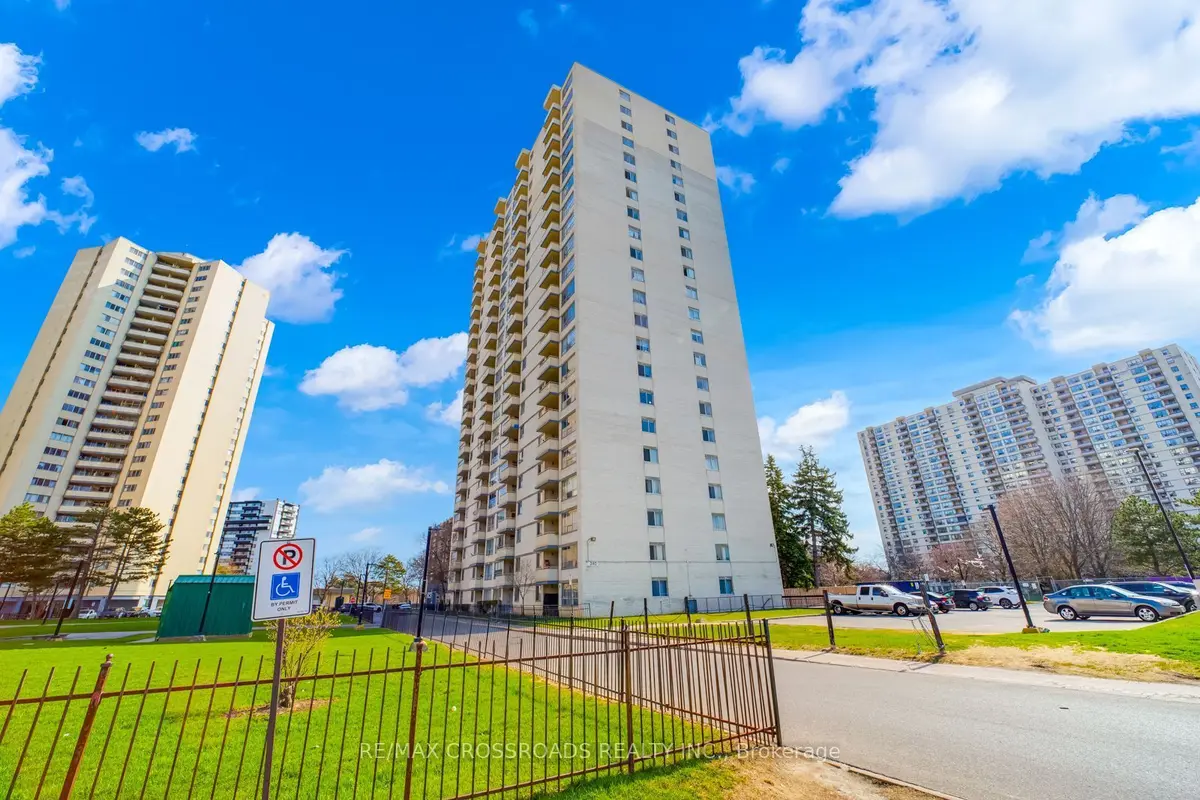 340 Dixon RD #1208, Toronto W09, ON M9R 1T1