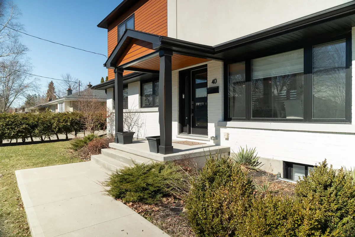 40 VARADI AVE, Brantford, ON N3R 3N3