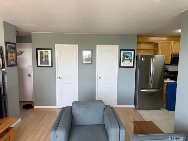 8900 E Jefferson AVE #916, Detroitcity_wayne, MI 48214