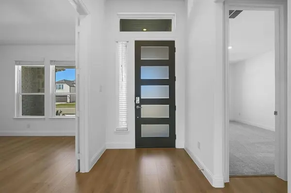 415 Chatham Drive, Oak Point, TX 75068