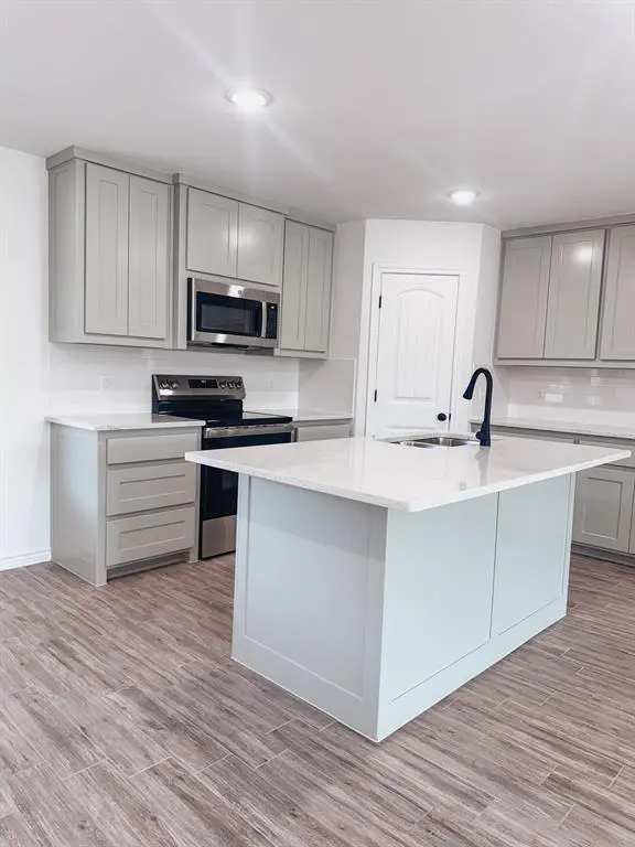 1008 Bradshaw Court, Springtown, TX 76082