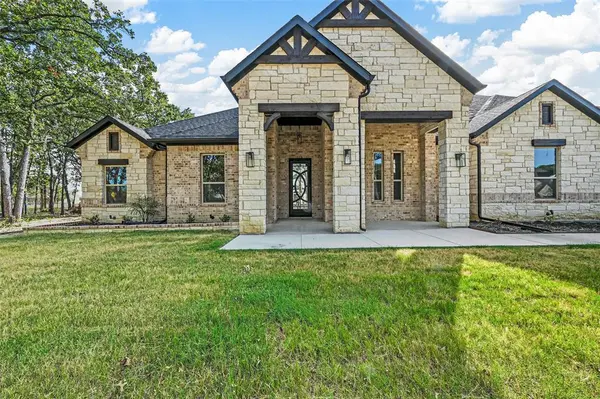300 Seacross Court, Combine, TX 75159