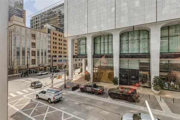 1505 Elm Street #204, Dallas, TX 75201