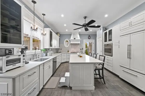 18 Stockton Pl, Nutley Twp., NJ 07110