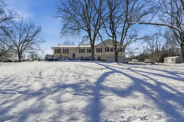 46 Arthur Rd, Hillsborough Twp., NJ 08844