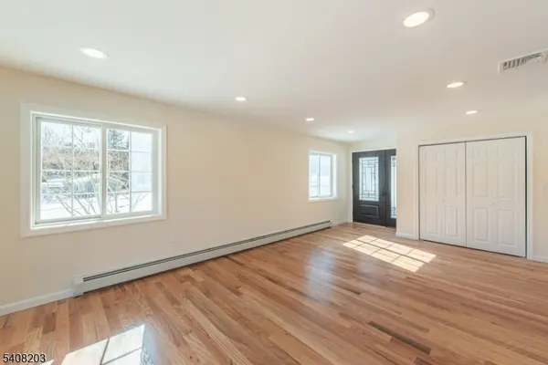 502 Otterhole Rd, West Milford Twp., NJ 07480