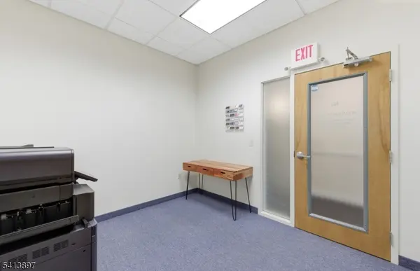 491 Amwell Rd, Hillsborough Twp., NJ 08844