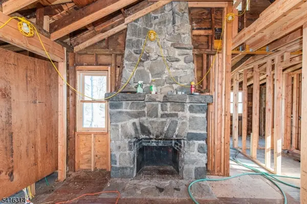 18 Oak Ln M, Montville Twp., NJ 07045