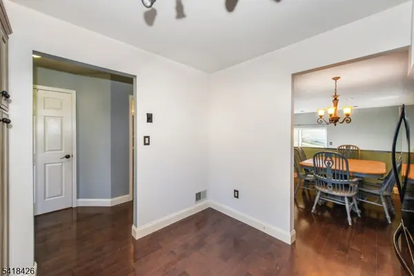 78 Hickory Way, Mount Arlington Boro, NJ 07856