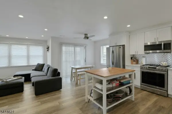 779 Riverside Ave #104, Lyndhurst Twp., NJ 07071