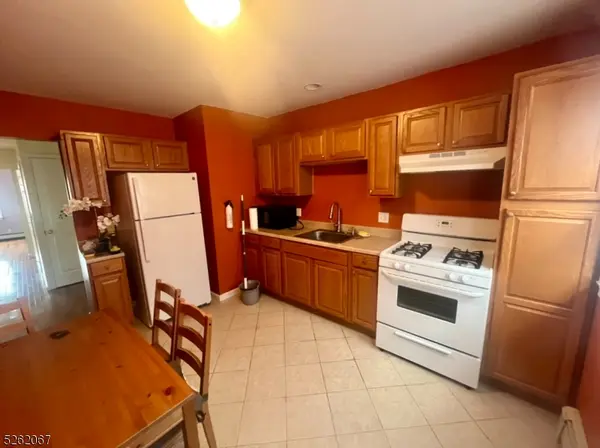 88 Buena Vista Ave, Hawthorne Boro, NJ 07506