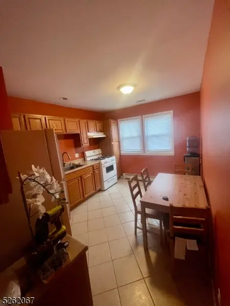 88 Buena Vista Ave, Hawthorne Boro, NJ 07506