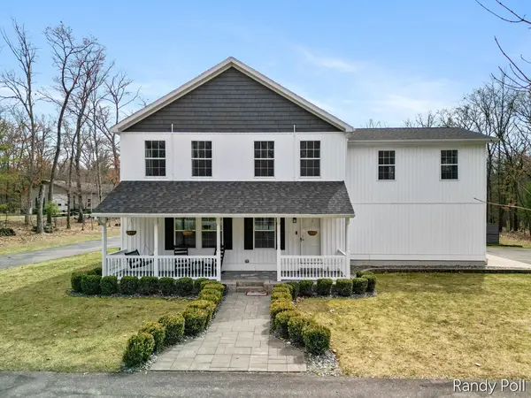 5904 E Division ST, Croton Twp, MI 49337