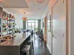 170 Avenue RD #409, Toronto C02, ON M5R 0A4