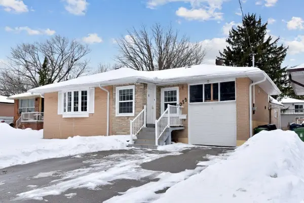 1022 Willowdale AVE, Toronto C14, ON M2M 3E1