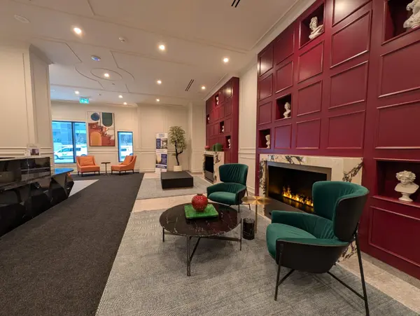 180 Front ST E #3608, Toronto C08, ON M5A 0A9