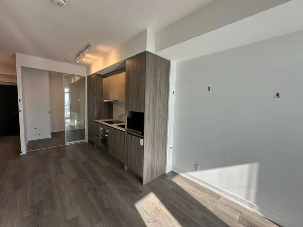 180 Front ST E #3608, Toronto C08, ON M5A 0A9