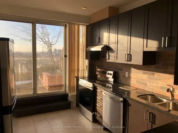 152 St Patrick ST #Ph03, Toronto C01, ON M5T 3J9