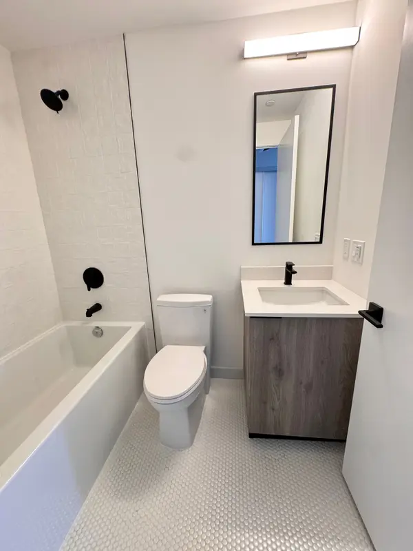 1635 MILITARY TRL #609, Toronto E10, ON M1C 1B2