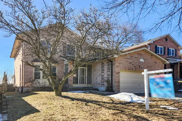 5 Valley Crescent N/A, Aurora, ON L4G 4S2