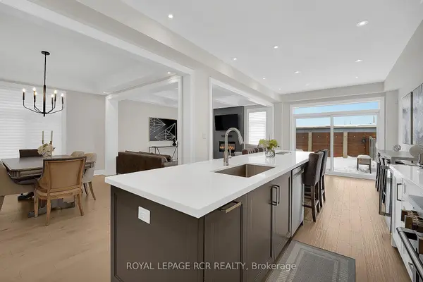 32 Tatton CT, King, ON L7B 0C3