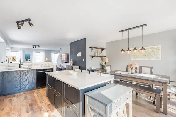 91 Coughlin RD #1, Barrie, ON L4N 0L6