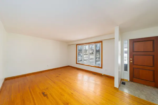 91 Cundles RD E, Barrie, ON L4M 2Z8