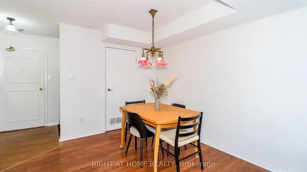 126 Bell Farm RD #113, Barrie, ON L4M 6J3