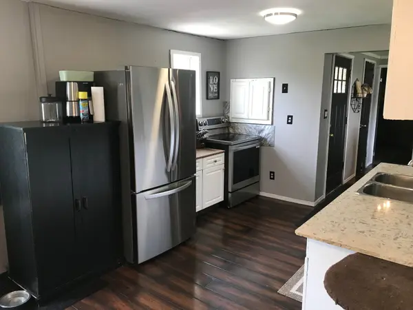 223 Bernard AVE, Fort Erie, ON L0S 1N0