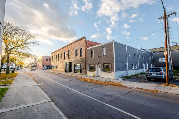 9 First ST E, Cornwall, ON K6H 1K5