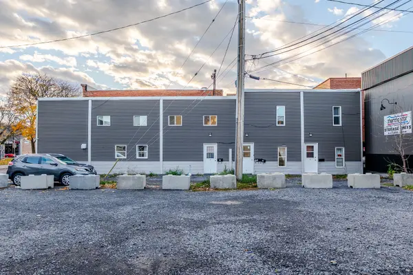 9 First ST E, Cornwall, ON K6H 1K5