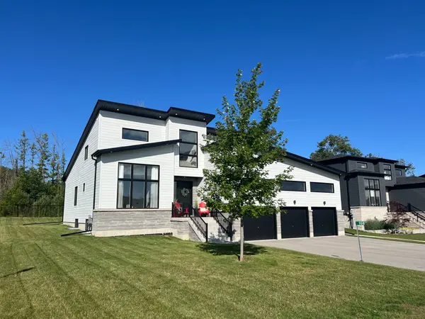 108 Goldie CT, Blue Mountains, ON N0H 1J0