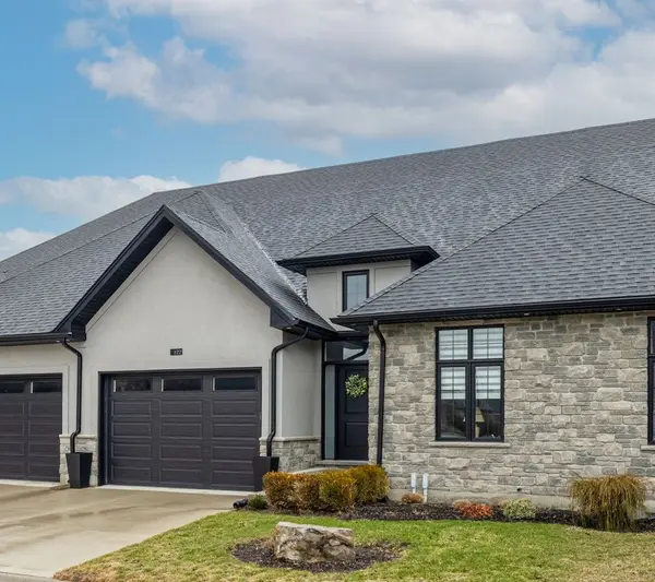 9861 GLENDON DR #122, Middlesex Centre, ON N0L 1R0