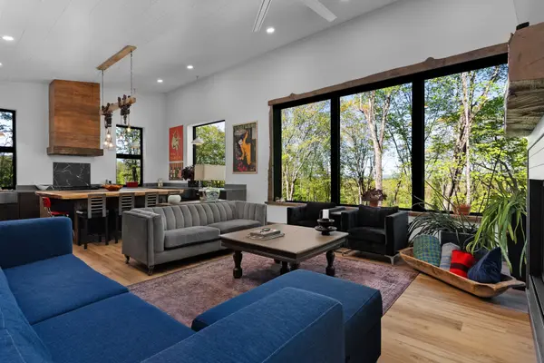 25 Natures WAY, Huntsville, ON P1H 0B4