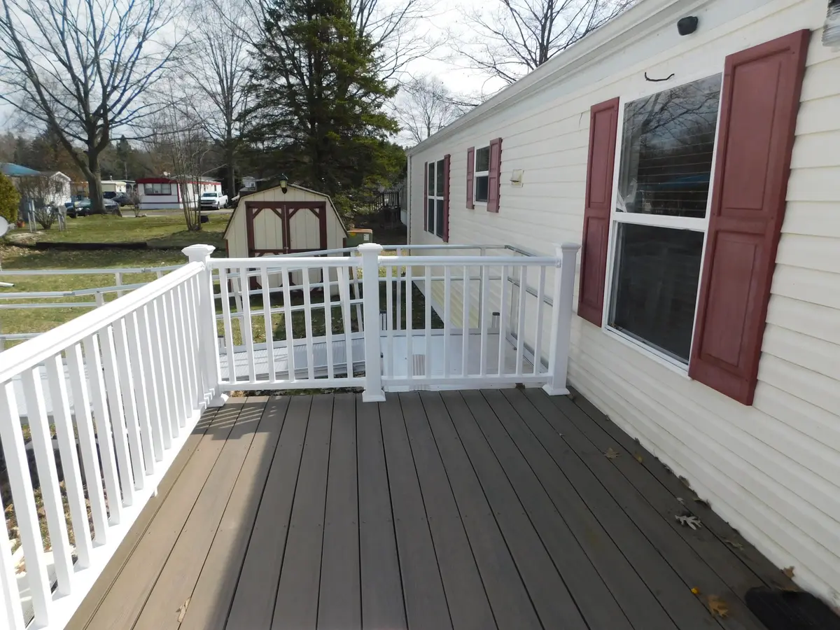 204 Landmark ST, Sparta Twp, MI 49345