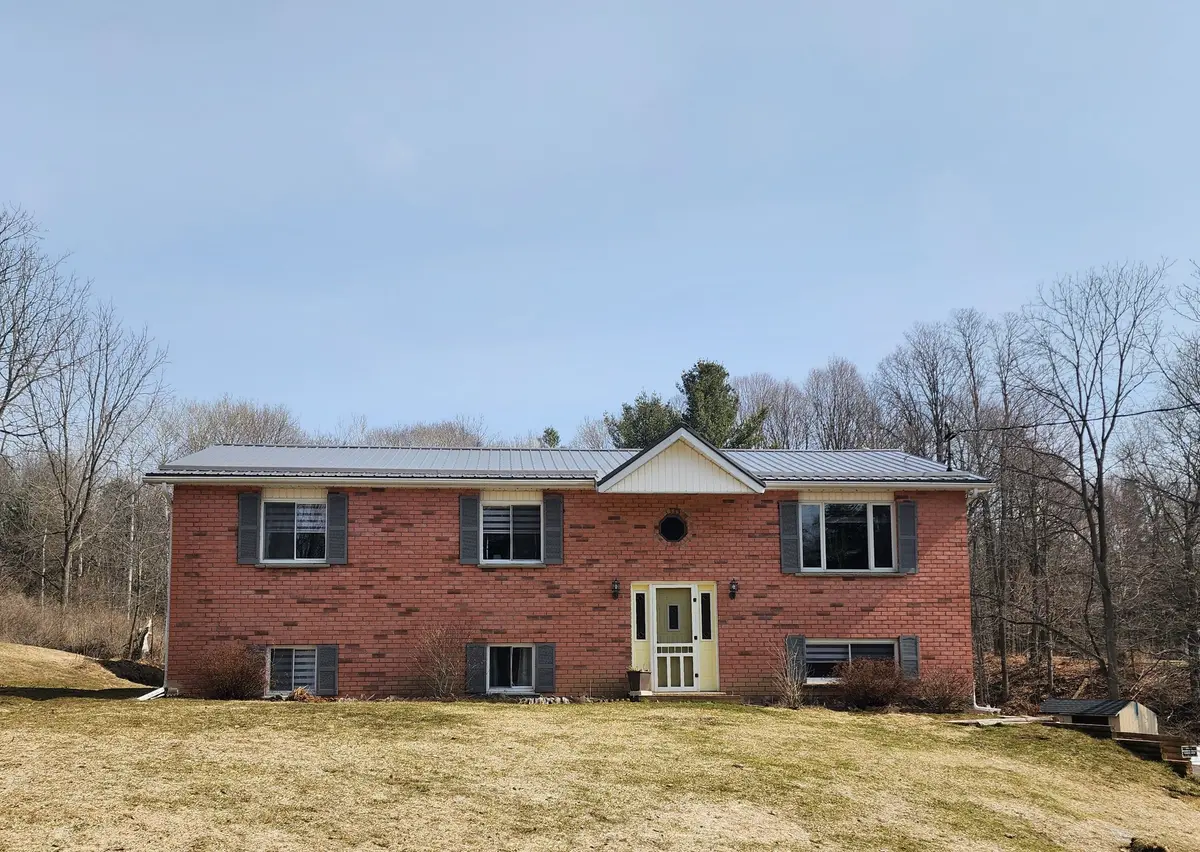 301 Drewery ST, Brighton, ON K0K 1H0