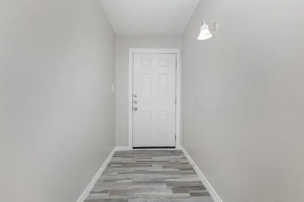 5513 Rearn Drive, The Colony, TX 75056